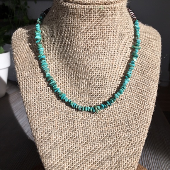 Turquoise & Shell Necklace - Picture 2 of 7